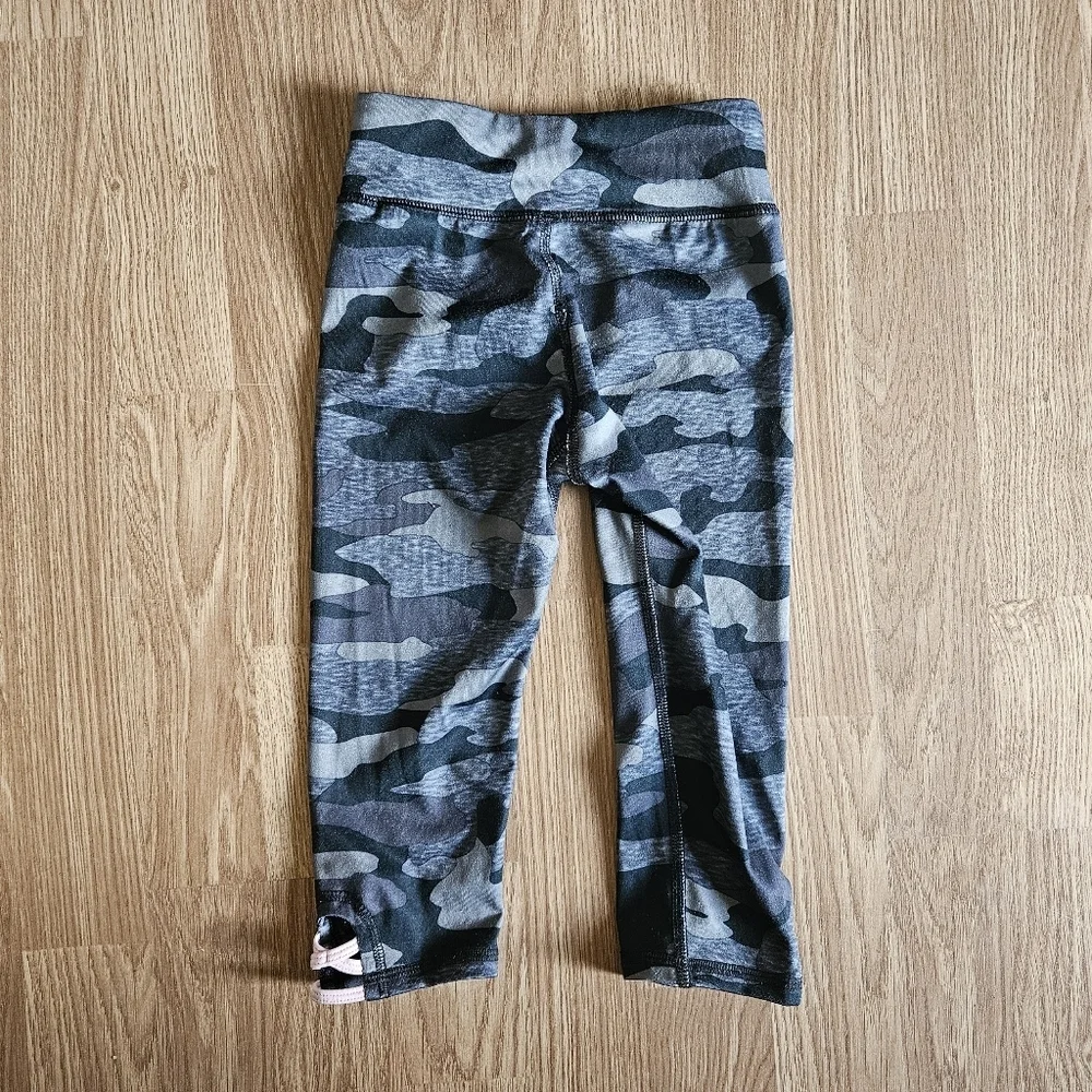 Old Navy Kids Camouflage Leggings - Gray and Black